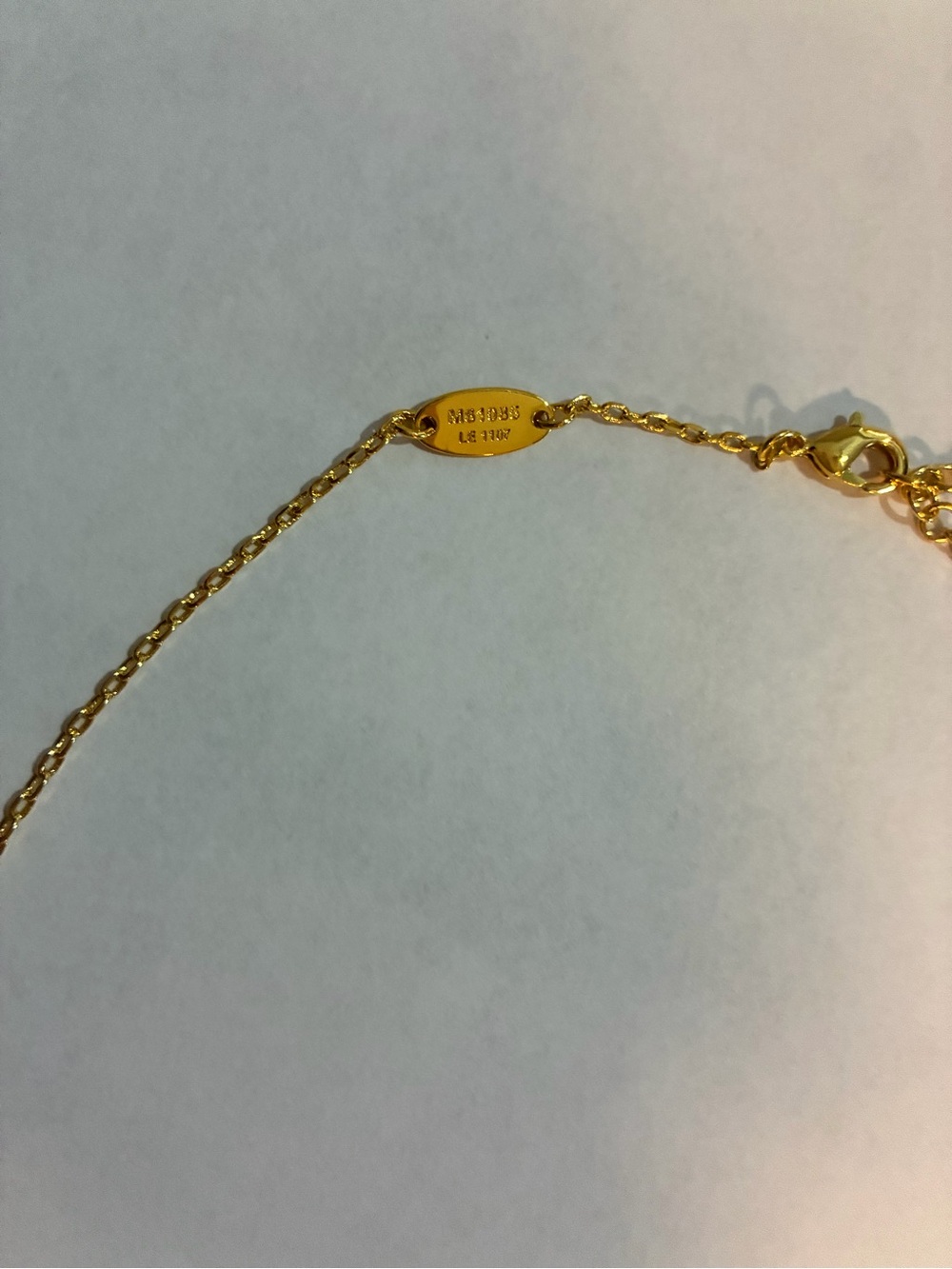 18K Gold Plated Heart Crystal Pendant - Picture 5 of 6